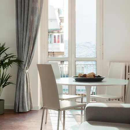 Hl - Brera, Garibaldi, Moscova, Duomo, Montenapoleone Appartement Milan